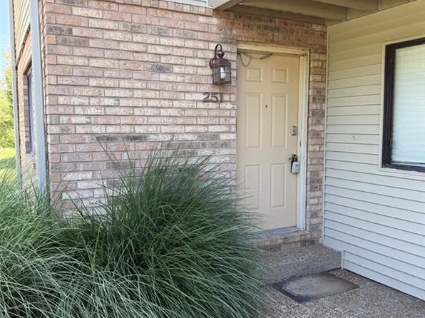 251 Eagle Rdg, O'Fallon, IL 62269
