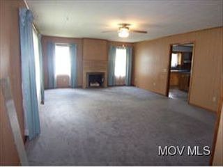 4th image of 354 Murphytown Cir
