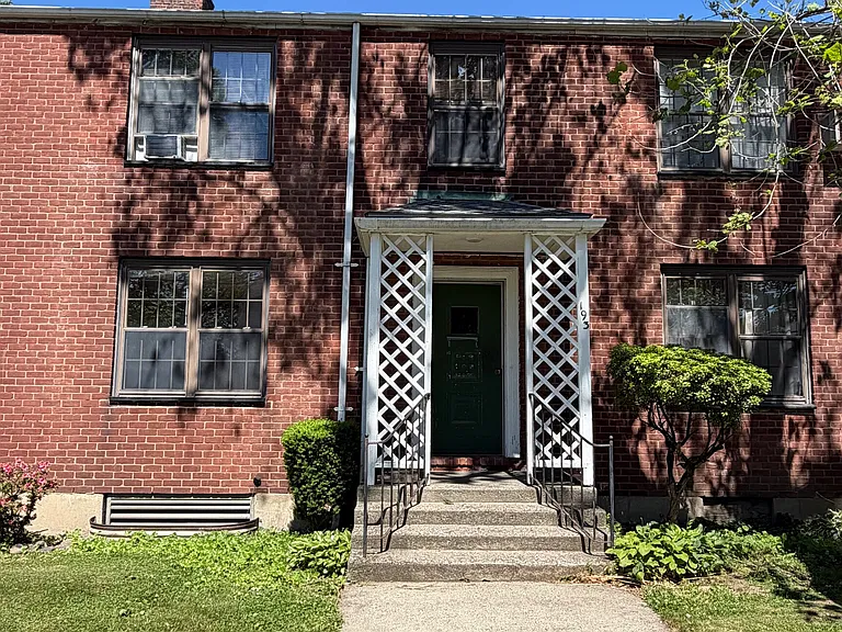 193 Virginia Ave #A — Photo 3
