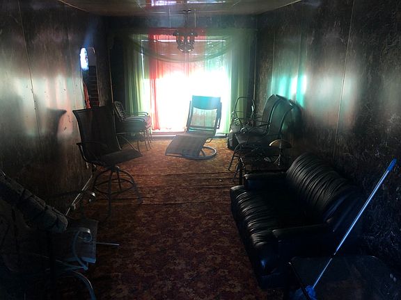 3rd image of 9126 S Dauphin Ave