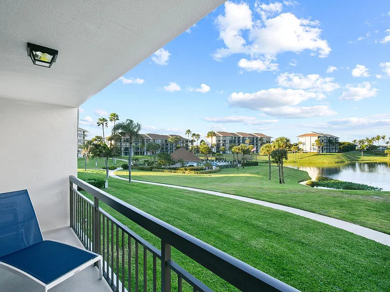 501 S Seas Dr #206 — Photo 40