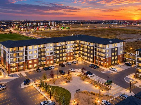 395 W Skyview Pkwy NE #2402, Calgary, AB T3N 2K1