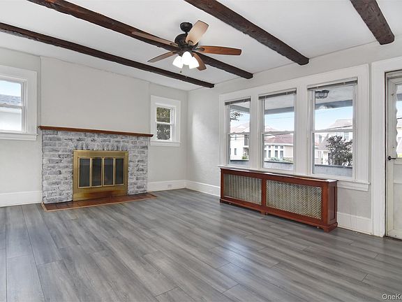 3rd image of 23 Webster Avenue
