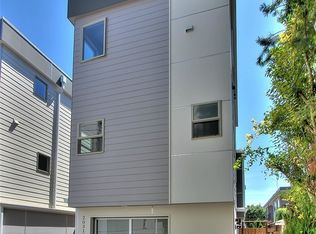 2031 NW 60th St #B, Seattle, WA 98107