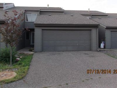 1812 Fairway Dr, Hudson, WI, 54016