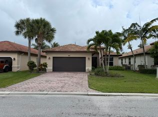 7250 Prudencia Dr, Lake Worth, FL 33463