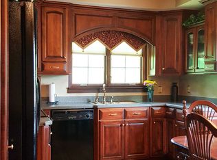 111 Sunny Acres Ln, Bedford, IN 47421