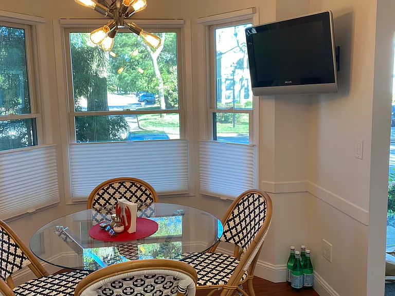 50 Hubbard Ln #10 — Photo 12