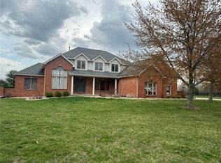 206 Links Ln, Waterloo, IL 62298