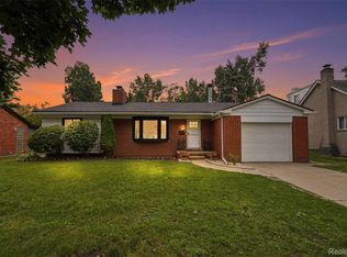595 Byron St, Plymouth, MI 48170