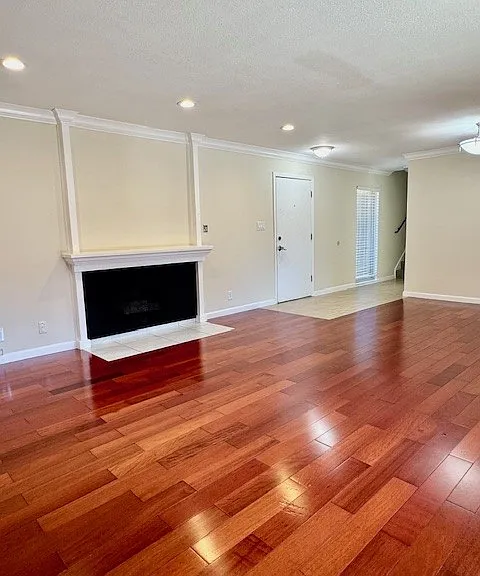 1745 Countrywood Ct — Photo 4