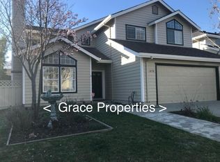 1878 Hartford St, Salinas, CA 93906