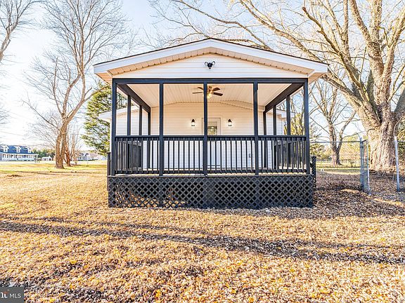 5th image of 12579 Whitesville Rd