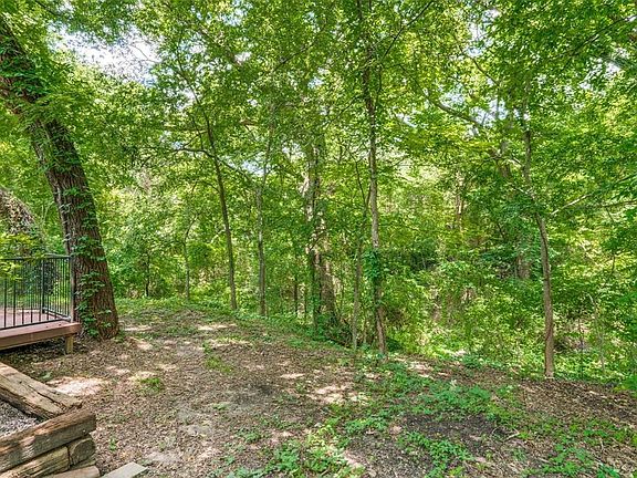 5th image of 1322 Bow Creek Dr