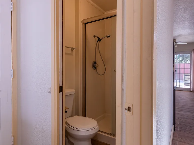 5500 Sunset Oak Ct — Photo 38