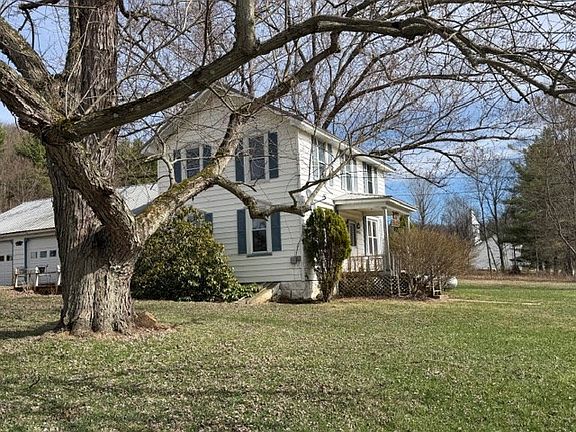 3rd image of 3190 Shannondale Rd