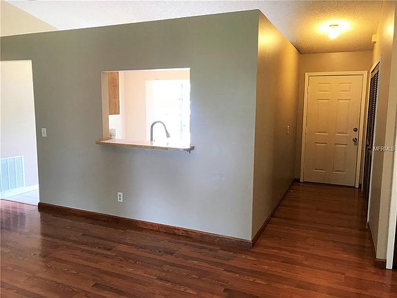 4th image of 638 Stallings Ave