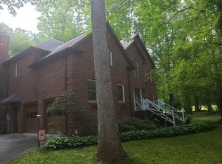 311 Holyoke Rd, Greensboro, NC 27406