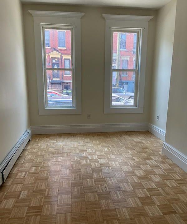 2nd image of 307 Madison St APT 2