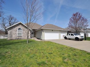 3639 W Cole St, Battlefield, MO 65619