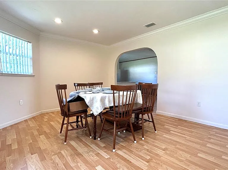 234 SW Havanna Way — Photo 8