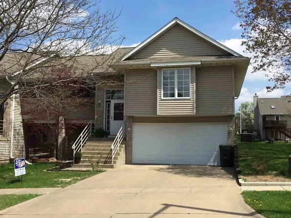 821 W Side Dr, Iowa City, IA 52246