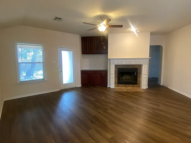 6004 Cobalt Ln — Photo 14