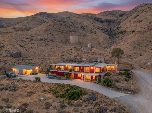 8929 Central Rd, Apple Valley, CA 92308