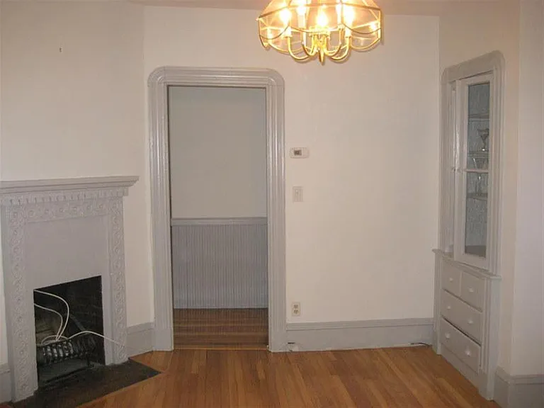 22 Windom St — Photo 8