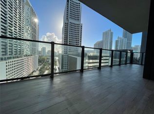 68 SE 6th St APT 909, Miami, FL 33131