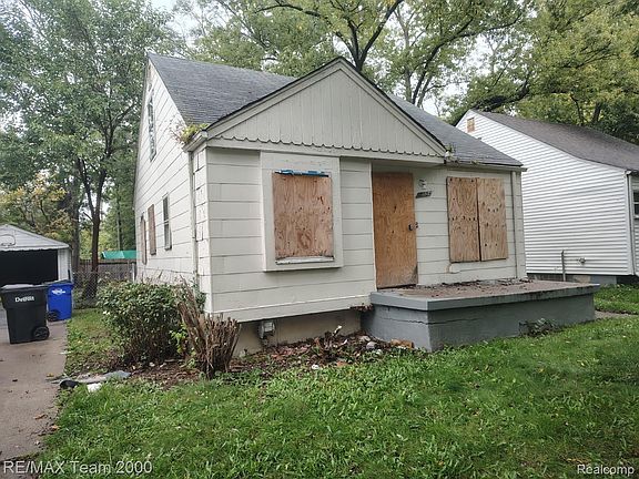 2nd image of 17134 Pembroke Ave