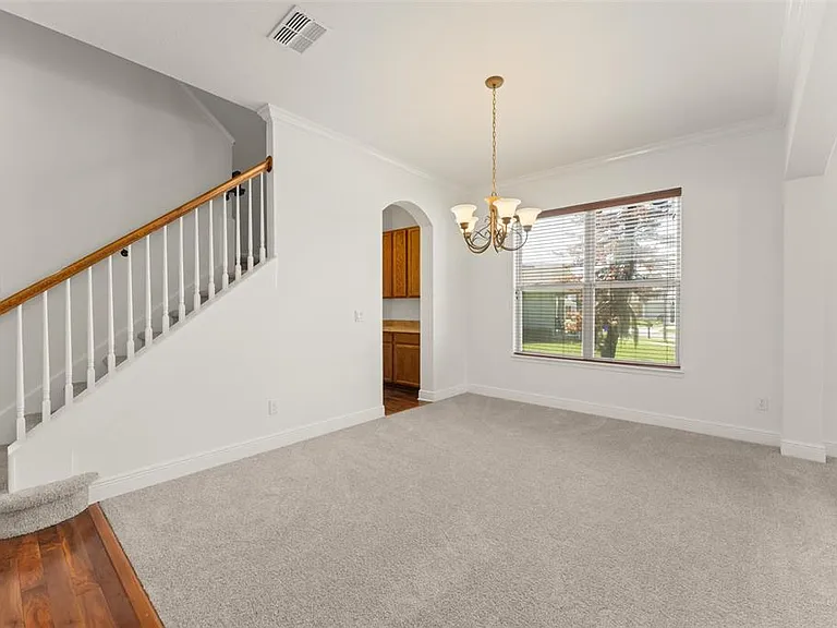 13544 Riggs Way — Photo 6