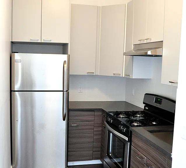 991 Willoughby Ave #10C — Photo 4