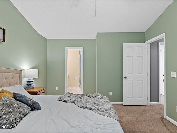 3rd image of 7400 Heartwood Pl