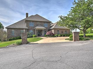 132 Westover Dr, Bristol, TN 37620