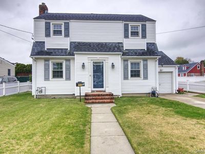 37 Sheridan Street, Valley Stream, NY, 11580
