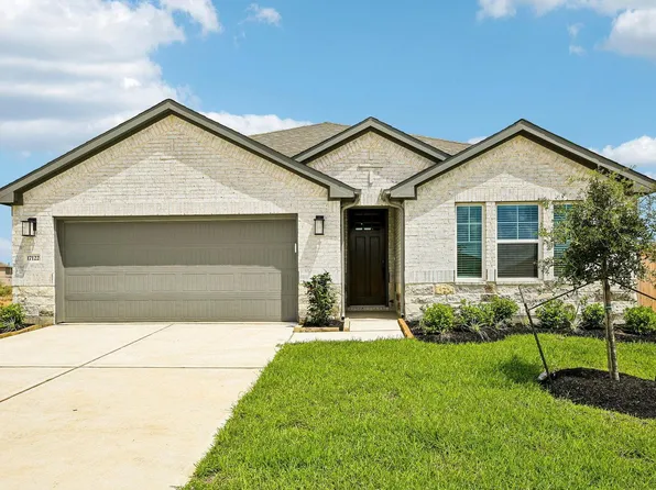 17122 Remington Meadows St, Waller, TX 77484