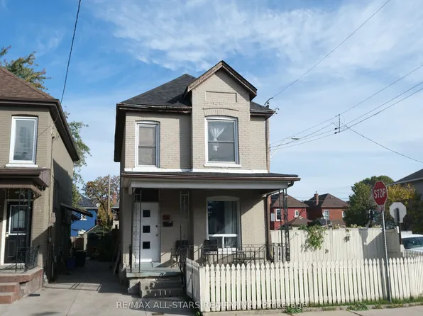 75 Keith St, Hamilton, ON L8L 3S2