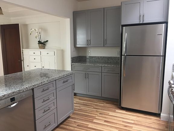 4th image of 1854 20th Ave