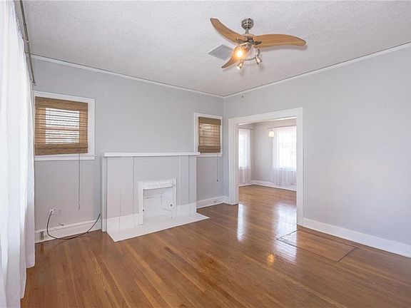 2nd image of 3003 Richmond Ave