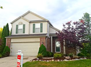 7849 Fawn Ct, Waterford, MI