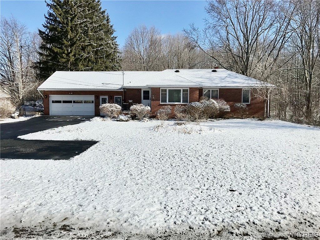 2150 Lakeview Rd, Lake View, NY 14085 Zillow