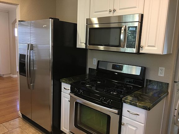 4th image of 4466 Texas St