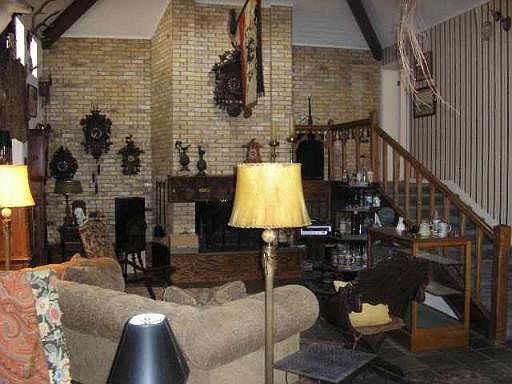 4th image of 7615 SONGBIRD LANE N