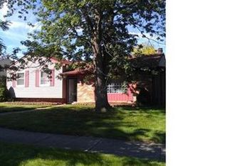 24423 Knollwood Dr, Novi, MI 48375