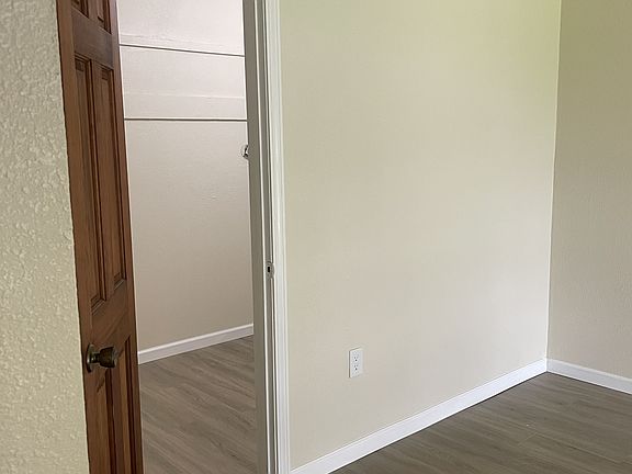 3rd image of 675 Wooddale Blvd APT 111