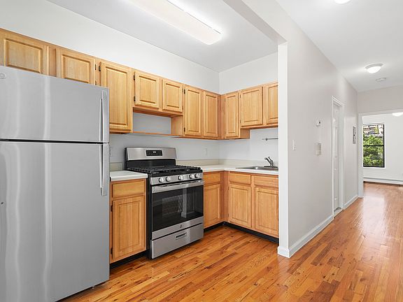 4th image of 535 W 142nd St #3
