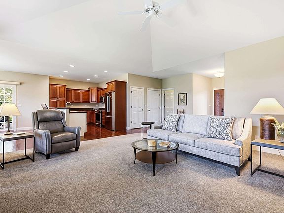 4th image of 6122 Amber Ridge Dr