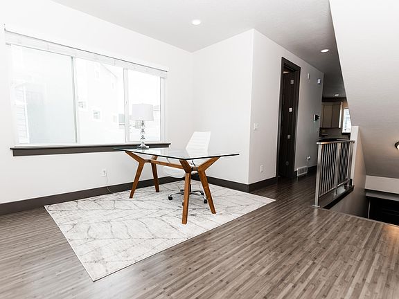 2nd image of 66 N Rose Way