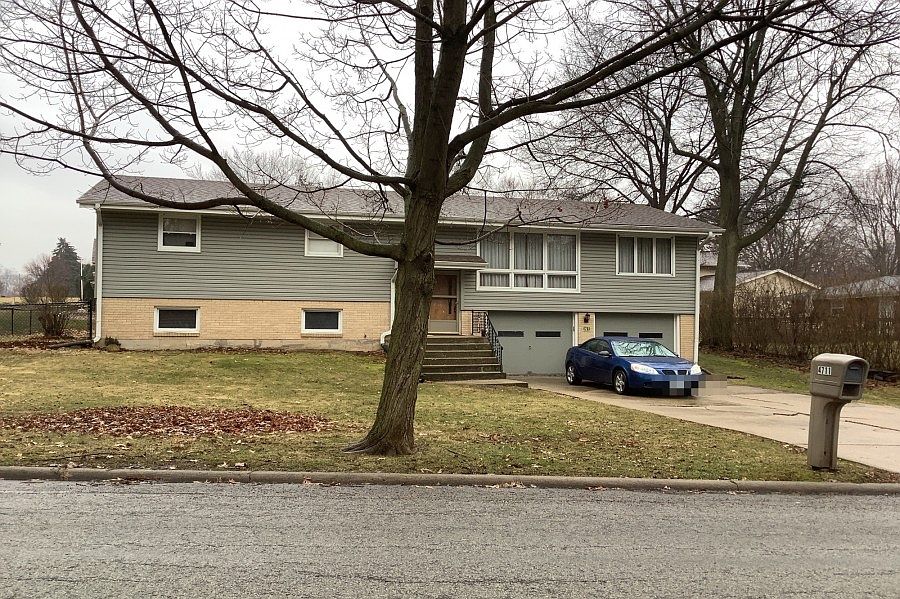 1st image of 4711 Edgewood Hills Dr